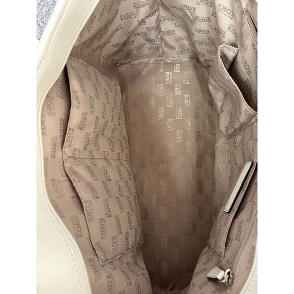 Michael Kors White Large Large Carryall Tote AS IS #62442 - Picture 15 of 16